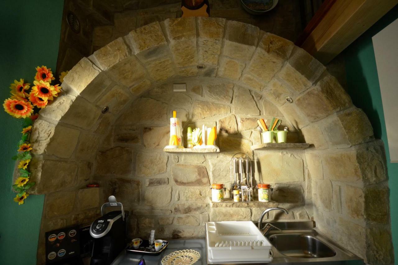 B&B L'Arabatana Пиетрапертоза Екстериор снимка